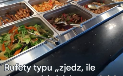 Marnowanie żywności: w tych restauracjach klienci płacą 5 euro, jeśli nie zjedzą całego talerza.